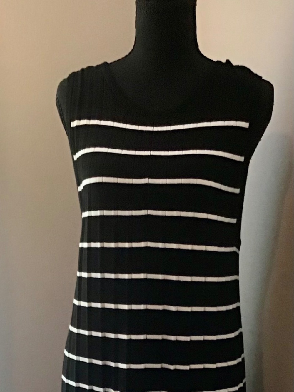 Ophelia Roe, 1X, Black and White Stripe